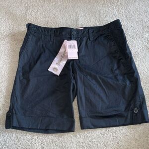 NWT Juicy Couture Black Hard Woven Bermuda Short 6